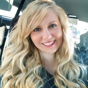 Meet your Posher, Cassie